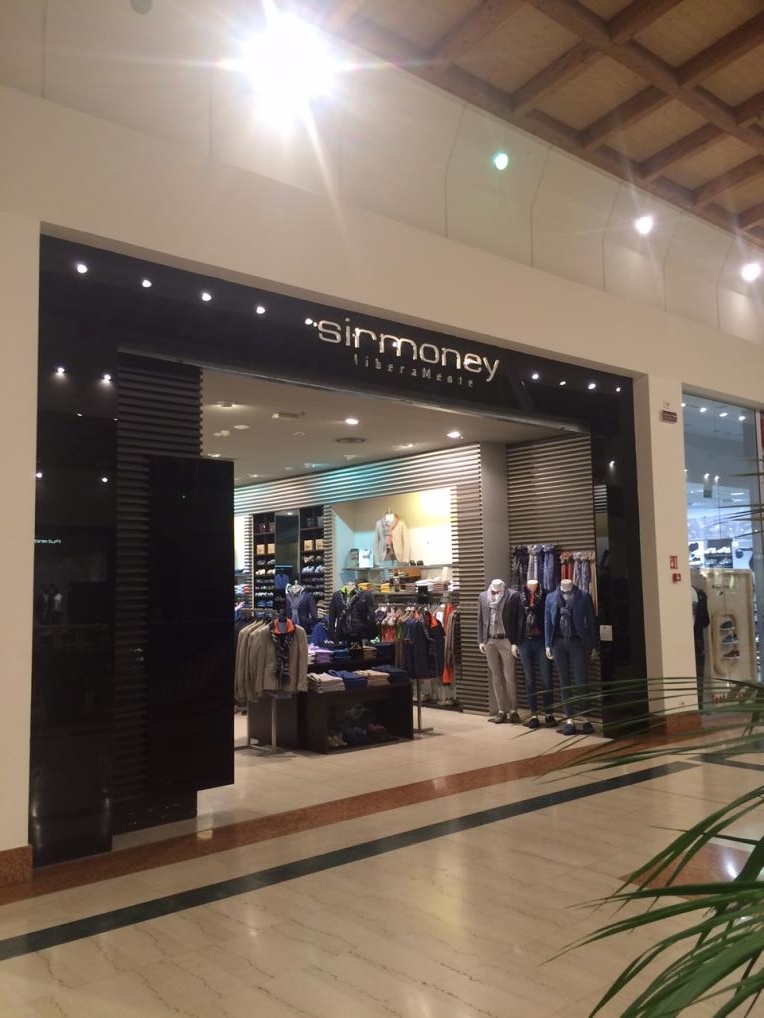 Sirmoney – Le Befane Shopping Centre